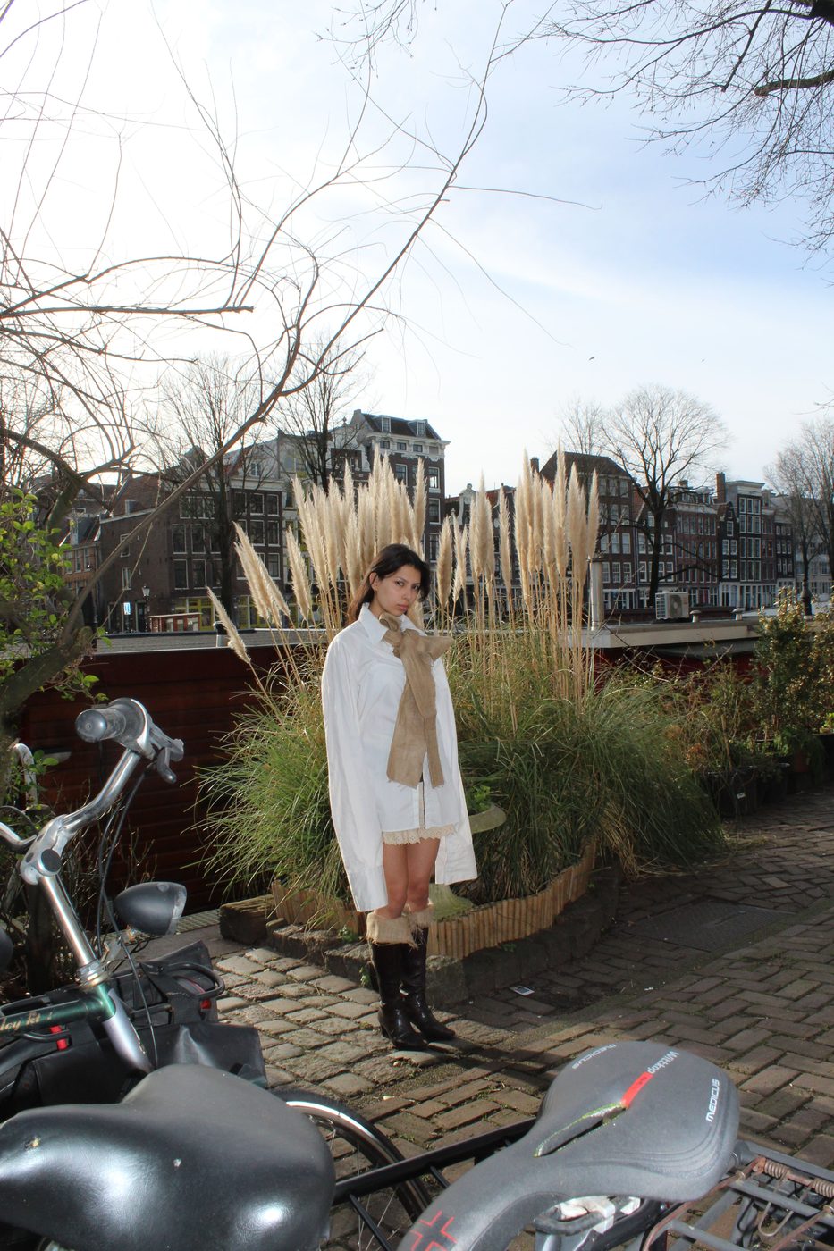 The Bloom that follows the Wind — lookbook photograph 17