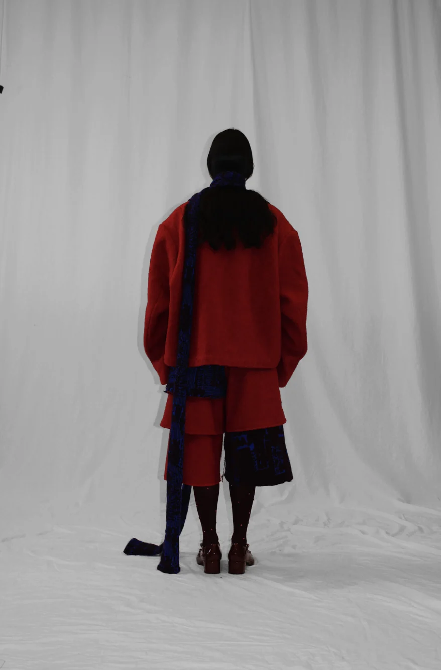 Look 3 — To The Markets, back